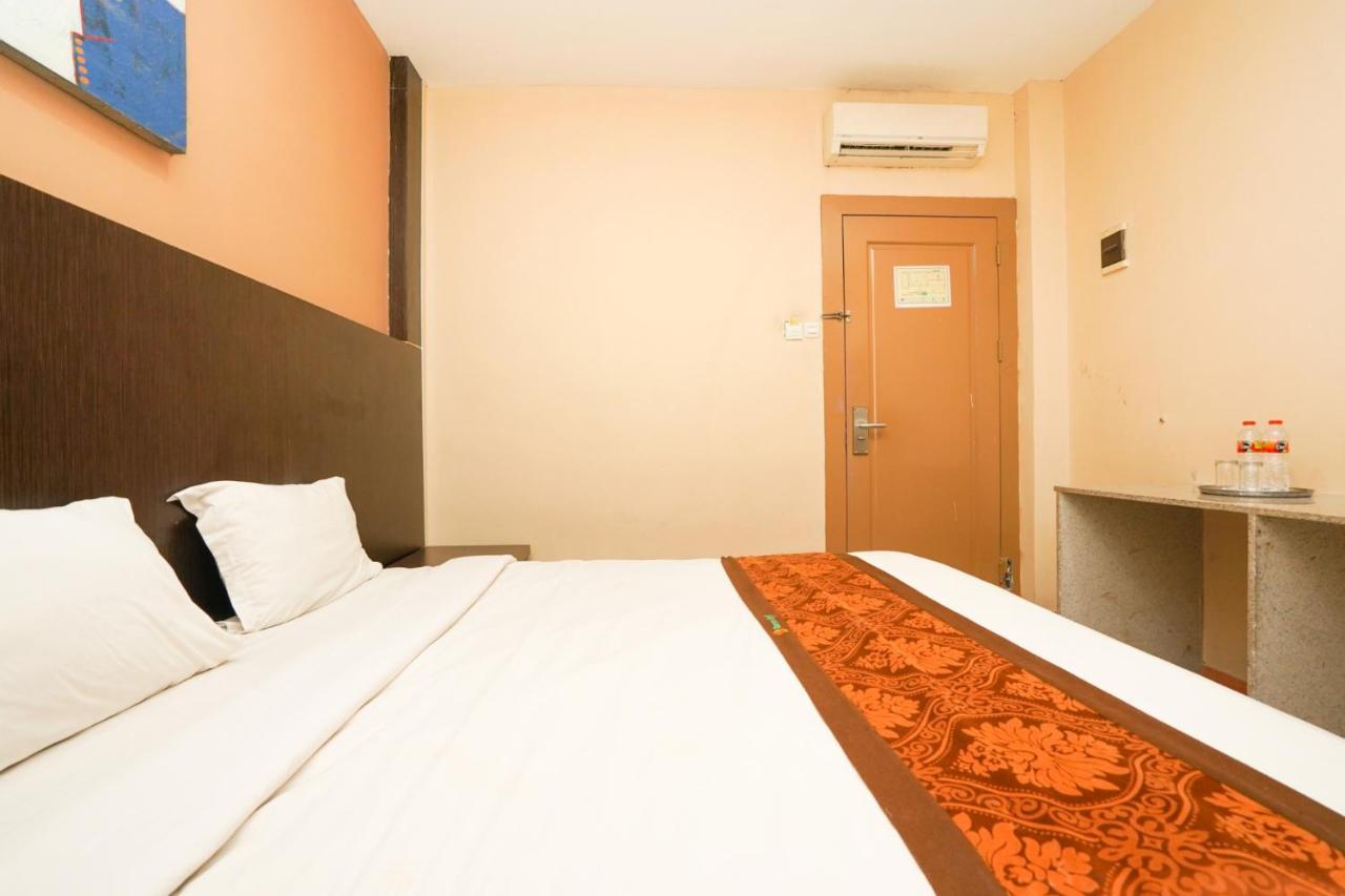 Avi Hotel Σουραμπάγια Εξωτερικό φωτογραφία