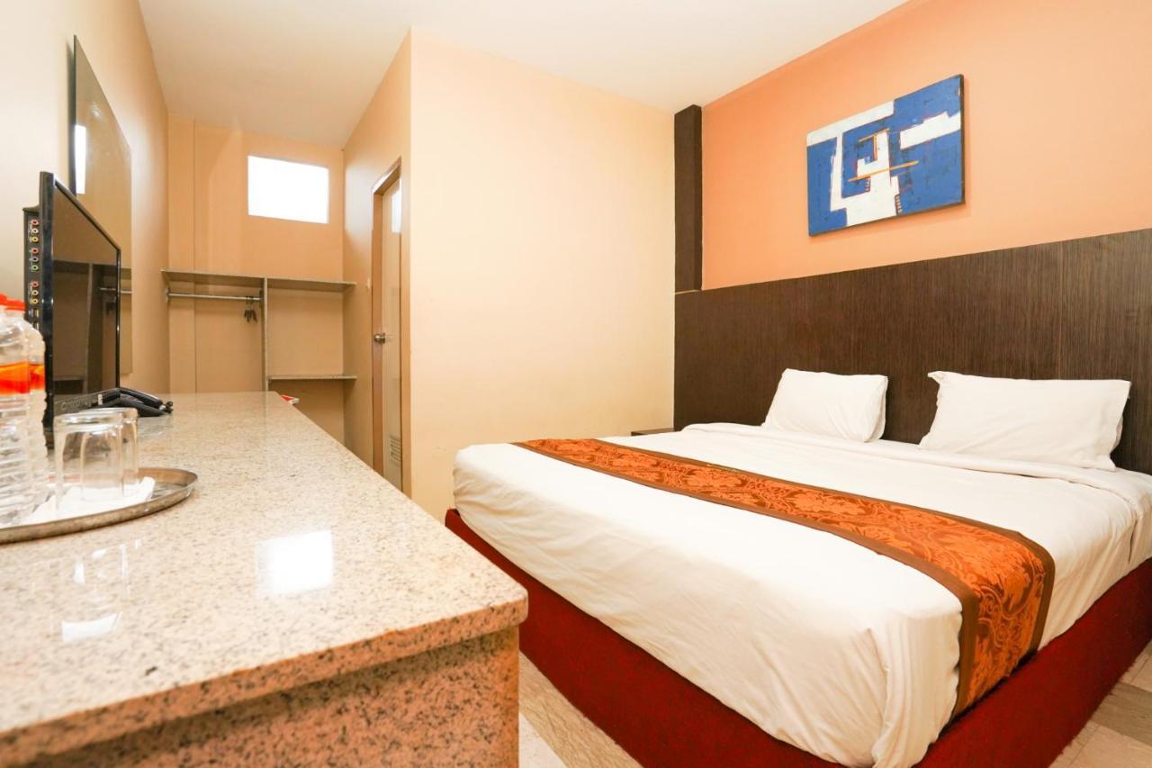 Avi Hotel Σουραμπάγια Εξωτερικό φωτογραφία