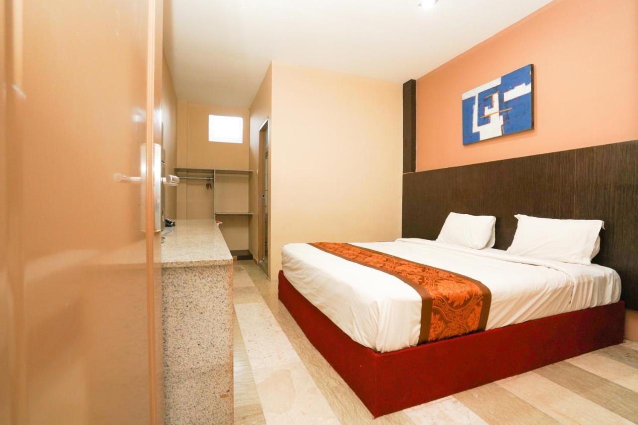 Avi Hotel Σουραμπάγια Εξωτερικό φωτογραφία