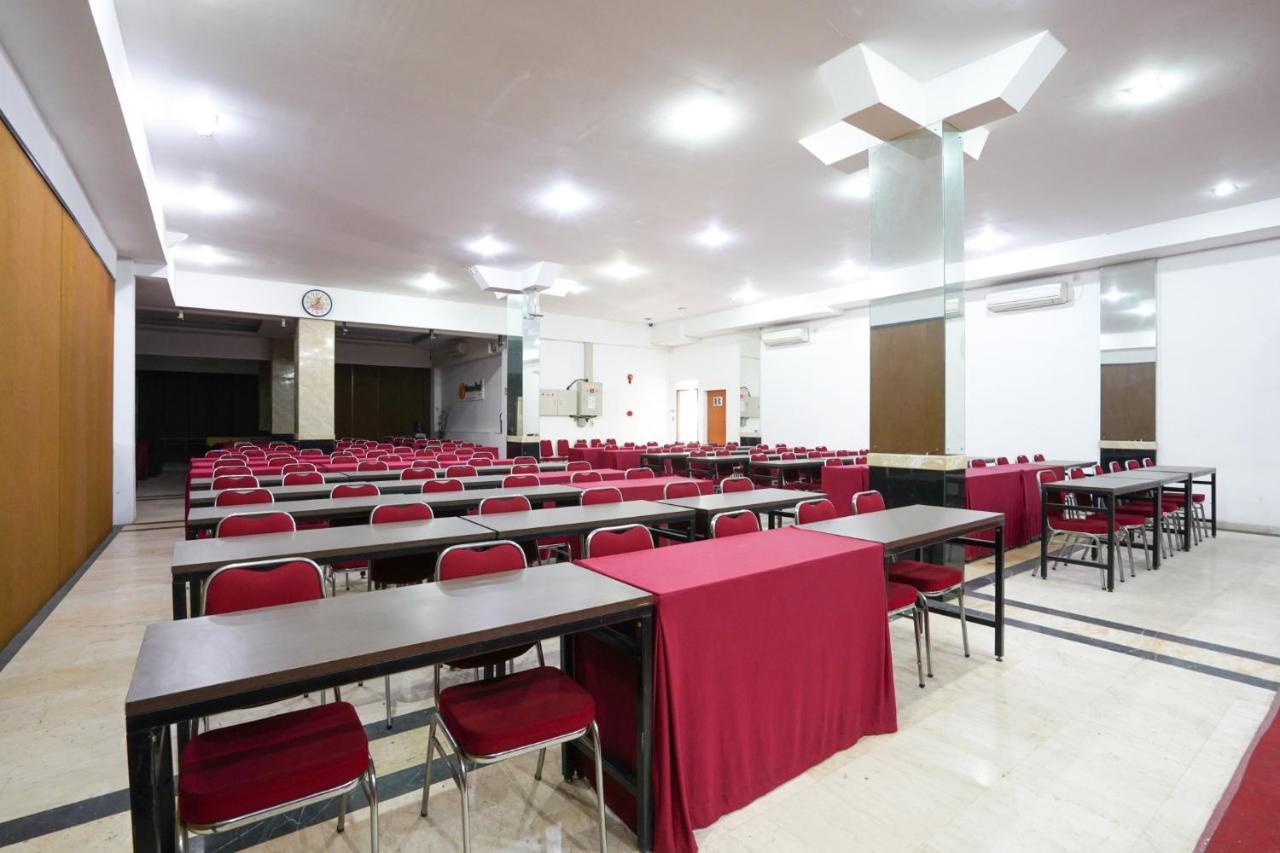 Avi Hotel Σουραμπάγια Εξωτερικό φωτογραφία