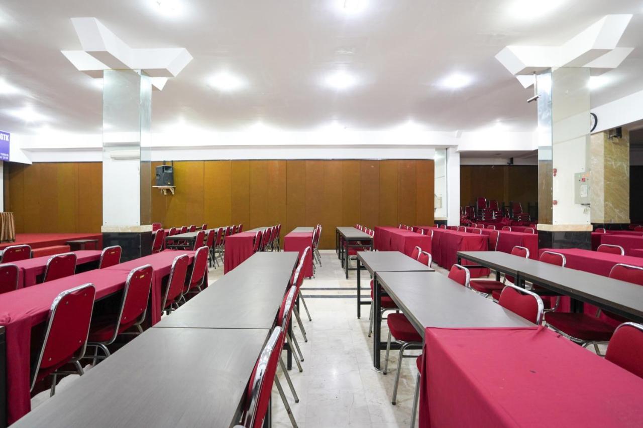 Avi Hotel Σουραμπάγια Εξωτερικό φωτογραφία