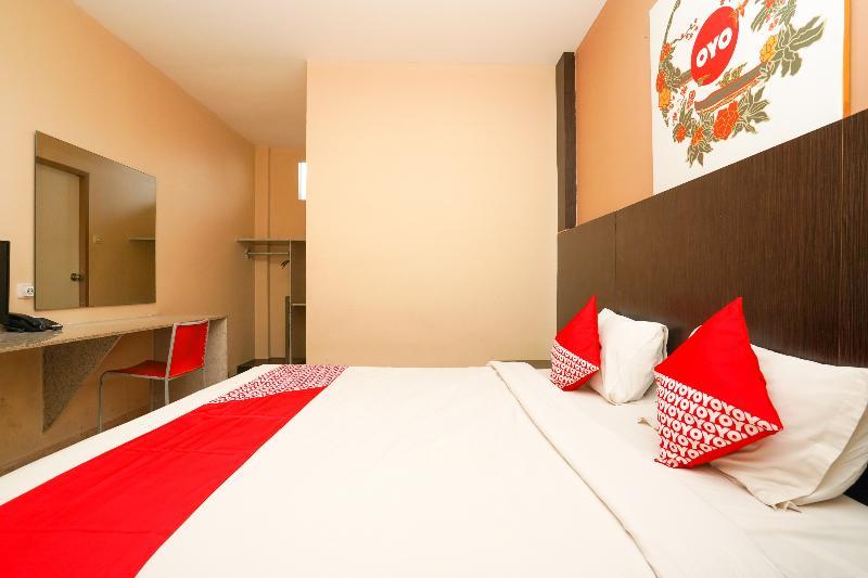 Avi Hotel Σουραμπάγια Εξωτερικό φωτογραφία