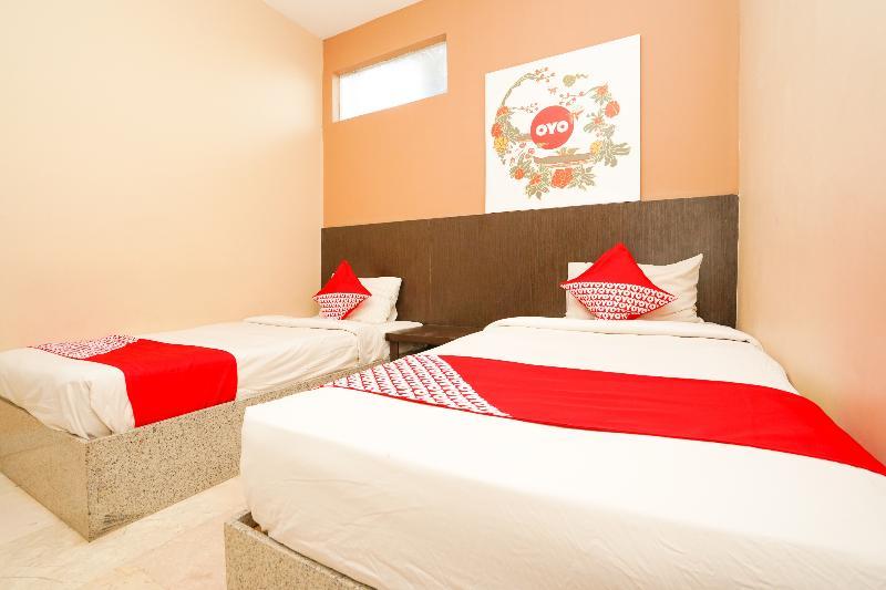 Avi Hotel Σουραμπάγια Εξωτερικό φωτογραφία