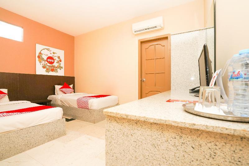 Avi Hotel Σουραμπάγια Εξωτερικό φωτογραφία